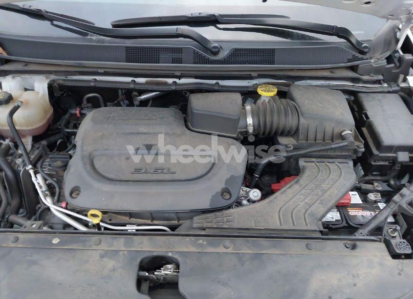 Photo 10 of 2021 Chrysler Pacifica TOURING (VIN 2C4RC1FG9MR559437)