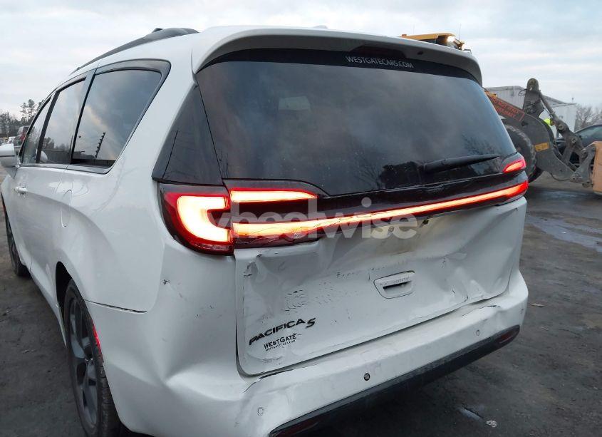 Photo 6 of 2021 Chrysler Pacifica TOURING (VIN 2C4RC1FG9MR559437)