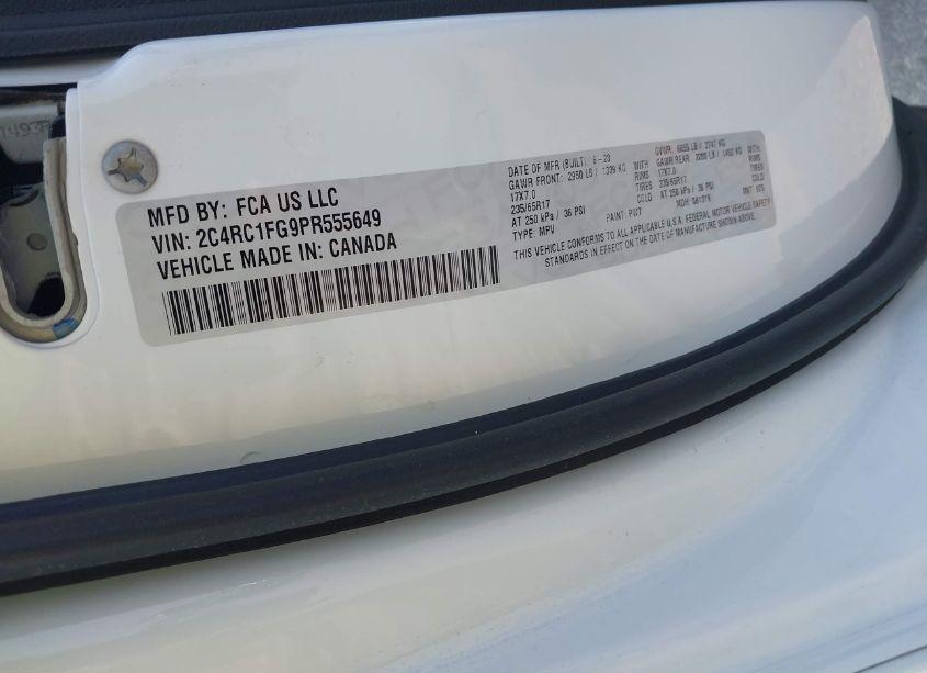 Photo 9 of 2023 Chrysler Pacifica TOURING (VIN 2C4RC1FG9PR555649)