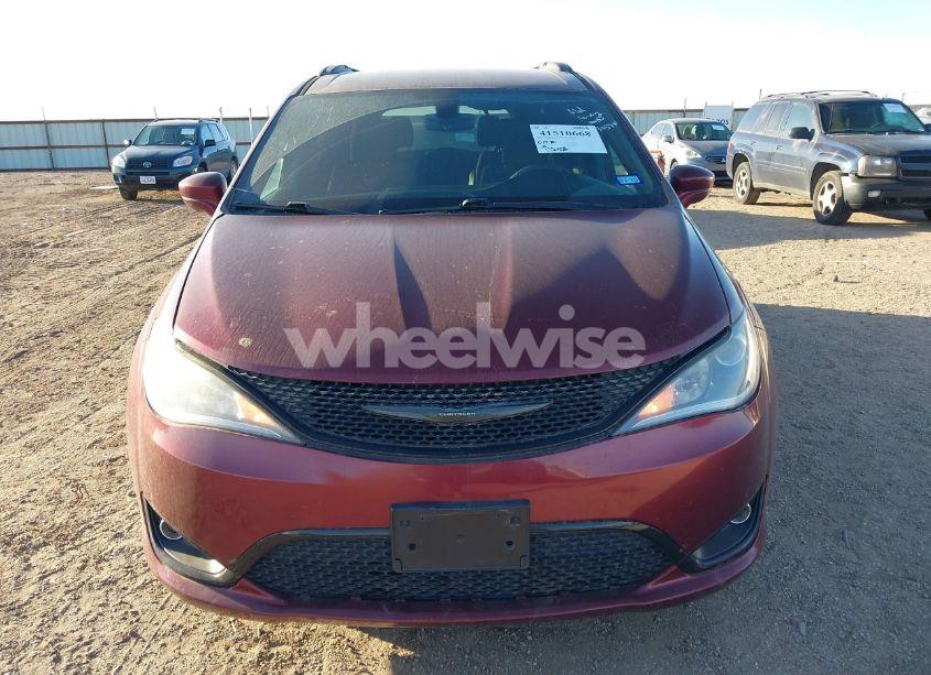 Photo 12 of 2018 Chrysler Pacifica TOURING PLUS (VIN 2C4RC1FGXJR315940)