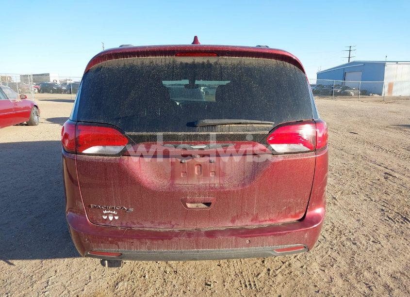 Photo 16 of 2018 Chrysler Pacifica TOURING PLUS (VIN 2C4RC1FGXJR315940)
