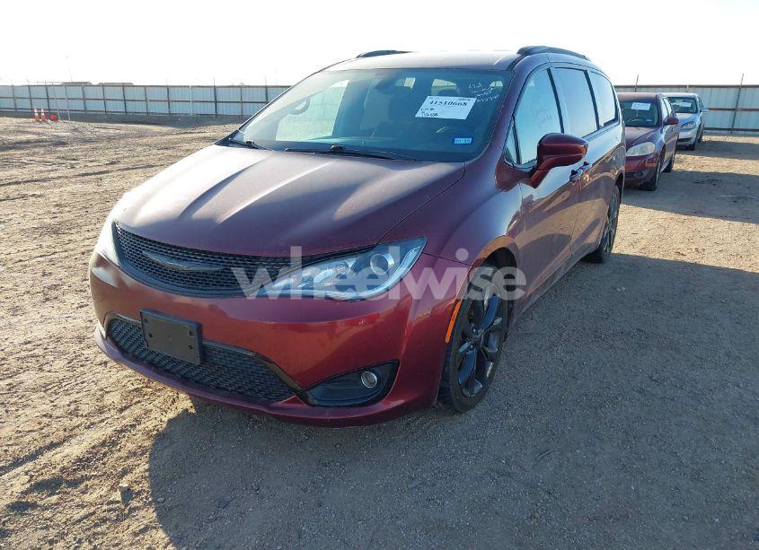 Photo 6 of 2018 Chrysler Pacifica TOURING PLUS (VIN 2C4RC1FGXJR315940)