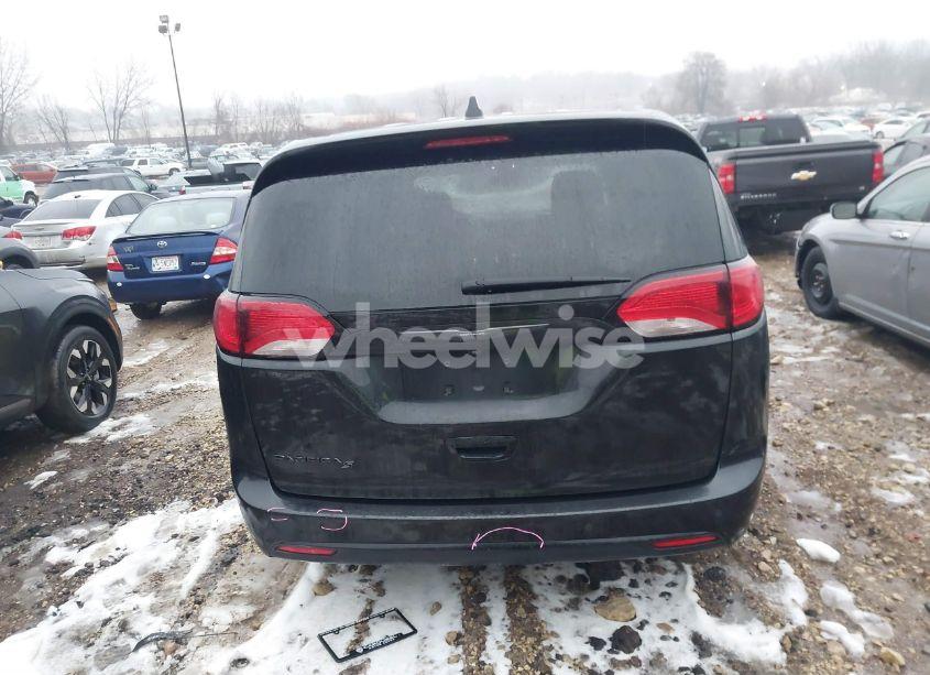 Photo 16 of 2019 Chrysler Pacifica TOURING PLUS (VIN 2C4RC1FGXKR666798)