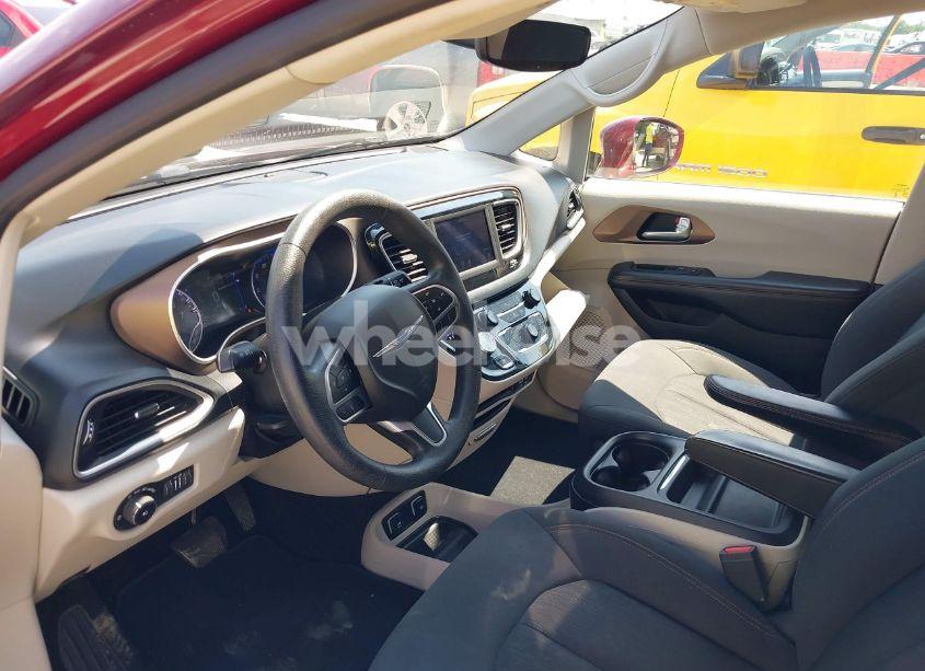 Photo 17 of 2019 Chrysler Pacifica TOURING PLUS (VIN 2C4RC1FGXKR706264)