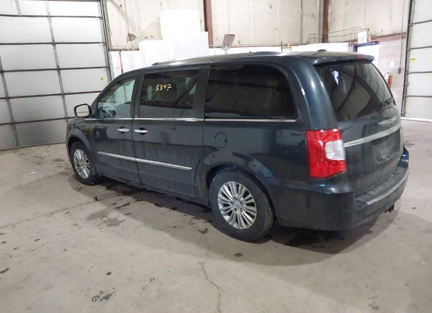 Photo 3 of 2013 Chrysler Town & COUNTRY LIMITED (VIN 2C4RC1GG0DR616168)