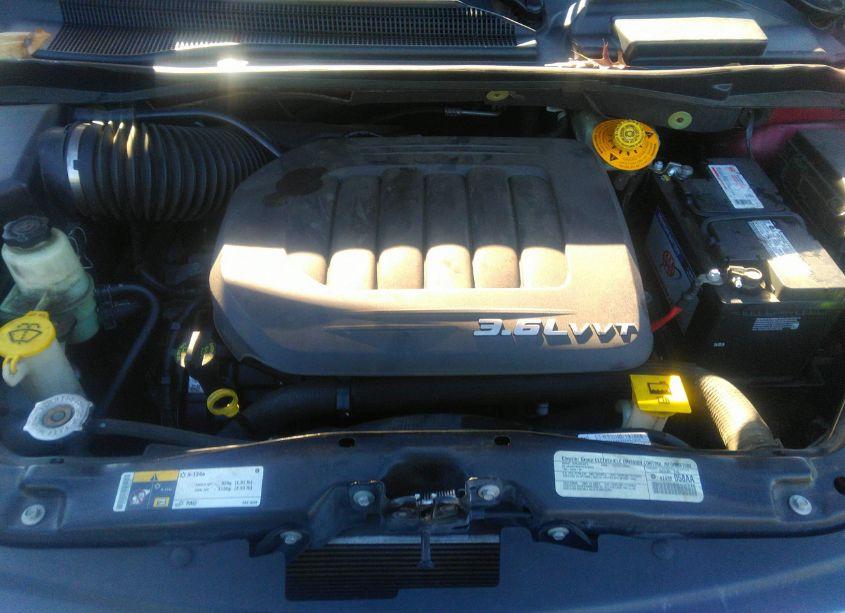 Photo 10 of 2014 Chrysler Town & COUNTRY LIMITED (VIN 2C4RC1GG0ER329317)