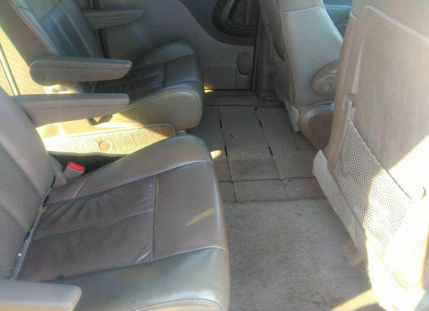 Photo 8 of 2014 Chrysler Town & COUNTRY LIMITED (VIN 2C4RC1GG0ER329317)