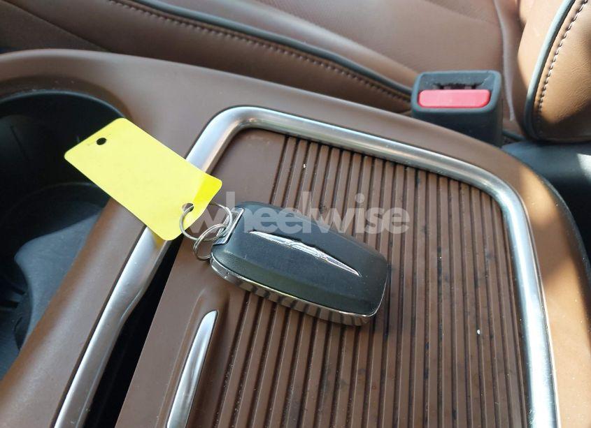 Photo 11 of 2017 Chrysler Pacifica LIMITED (VIN 2C4RC1GG0HR505044)