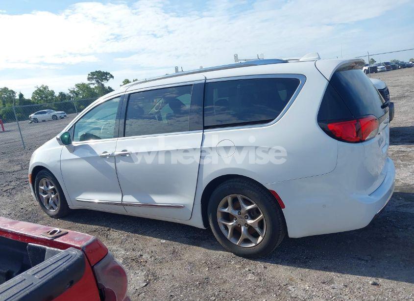 Photo 14 of 2017 Chrysler Pacifica LIMITED (VIN 2C4RC1GG0HR505044)