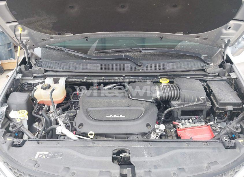 Photo 10 of 2017 Chrysler Pacifica LIMITED (VIN 2C4RC1GG0HR763337)