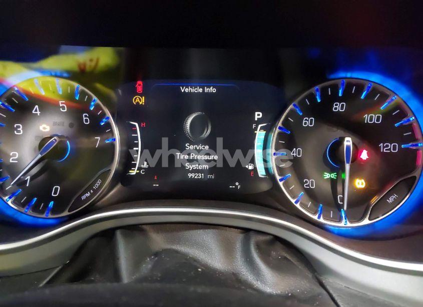 Photo 7 of 2018 Chrysler Pacifica LIMITED (VIN 2C4RC1GG0JR172821)