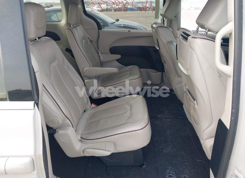 Photo 8 of 2020 Chrysler Pacifica LIMITED (VIN 2C4RC1GG0LR195535)