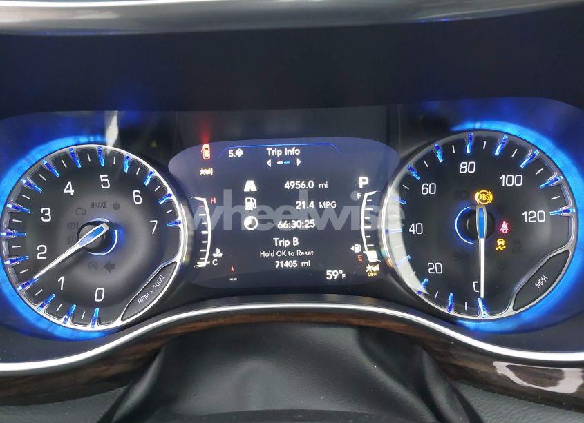 Photo 7 of 2022 Chrysler Pacifica LIMITED (VIN 2C4RC1GG0NR177376)