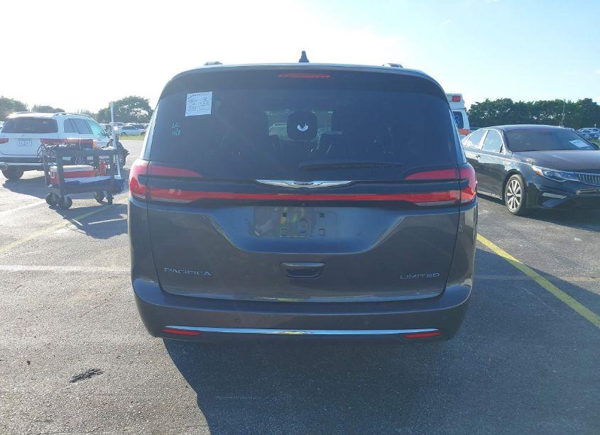 Photo 16 of 2022 Chrysler Pacifica LIMITED (VIN 2C4RC1GG0NR180665)
