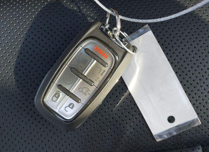 Photo 11 of 2023 Chrysler Pacifica LIMITED (VIN 2C4RC1GG0PR597769)