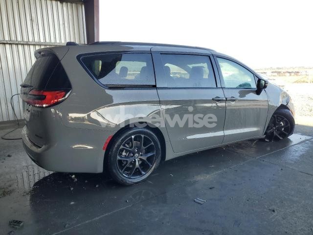 Photo 2 of 2025 CHRYSLER PACIFICA LIMITED (VIN 2C4RC1GG0SR537662)