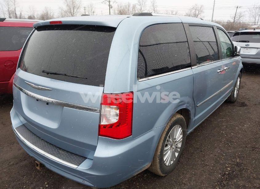 Photo 4 of 2013 Chrysler Town & COUNTRY LIMITED (VIN 2C4RC1GG1DR537575)