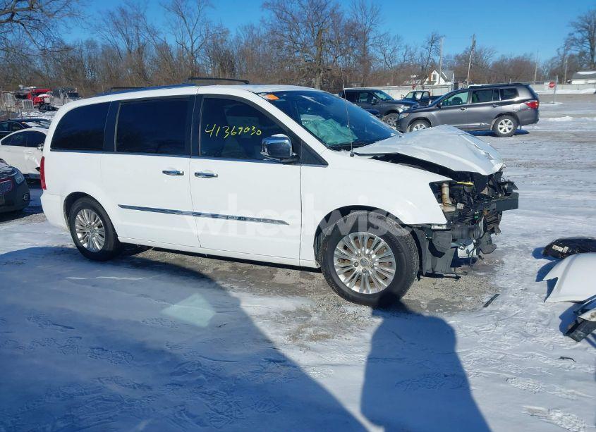 Photo 14 of 2014 Chrysler Town & COUNTRY LIMITED (VIN 2C4RC1GG1ER468498)