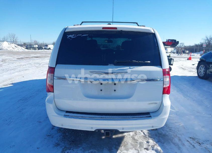 Photo 17 of 2014 Chrysler Town & COUNTRY LIMITED (VIN 2C4RC1GG1ER468498)