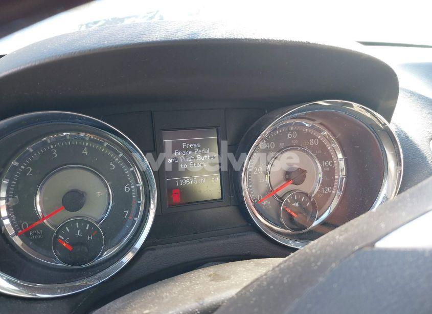 Photo 7 of 2014 Chrysler Town & COUNTRY LIMITED (VIN 2C4RC1GG1ER468498)