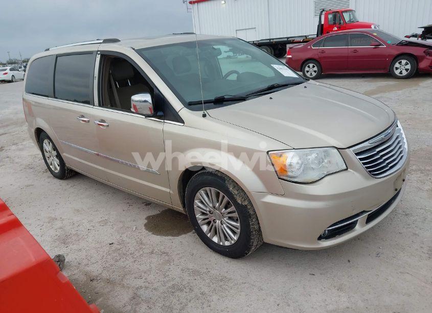 2015 Chrysler Town & COUNTRY LIMITED PLATINUM (VIN 2C4RC1GG1FR528197) main photo