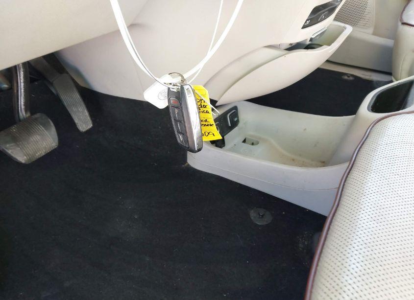 Photo 11 of 2017 Chrysler Pacifica LIMITED (VIN 2C4RC1GG1HR676921)