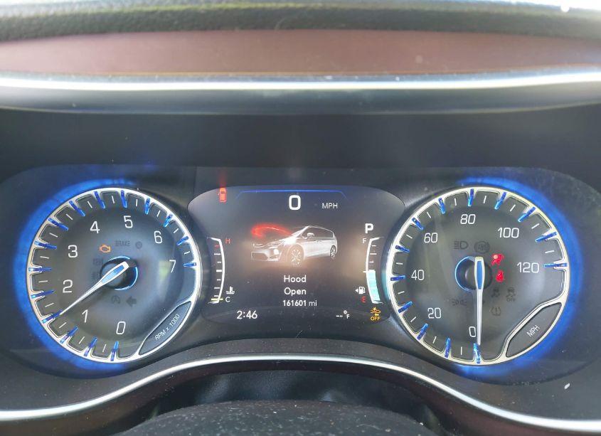 Photo 7 of 2017 Chrysler Pacifica LIMITED (VIN 2C4RC1GG1HR676921)