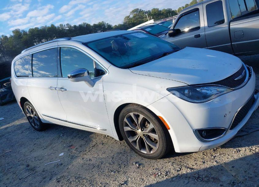Photo 13 of 2017 Chrysler Pacifica LIMITED (VIN 2C4RC1GG1HR821584)