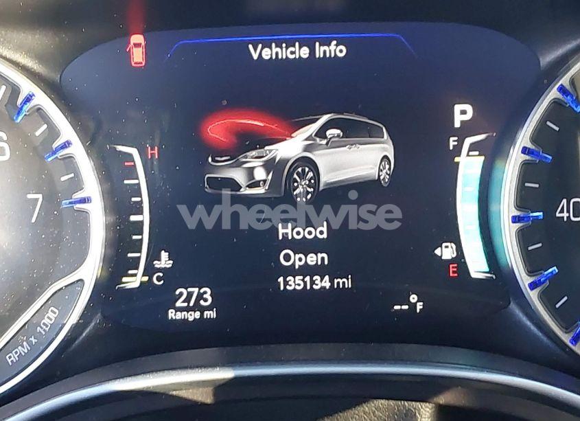 Photo 15 of 2017 Chrysler Pacifica LIMITED (VIN 2C4RC1GG1HR821584)