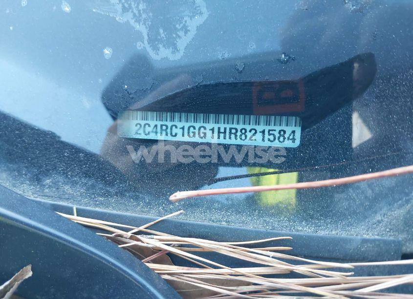 Photo 9 of 2017 Chrysler Pacifica LIMITED (VIN 2C4RC1GG1HR821584)