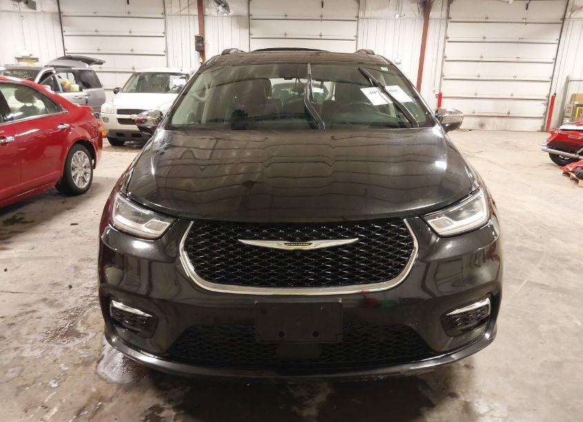 Photo 13 of 2022 Chrysler Pacifica LIMITED (VIN 2C4RC1GG1NR133550)