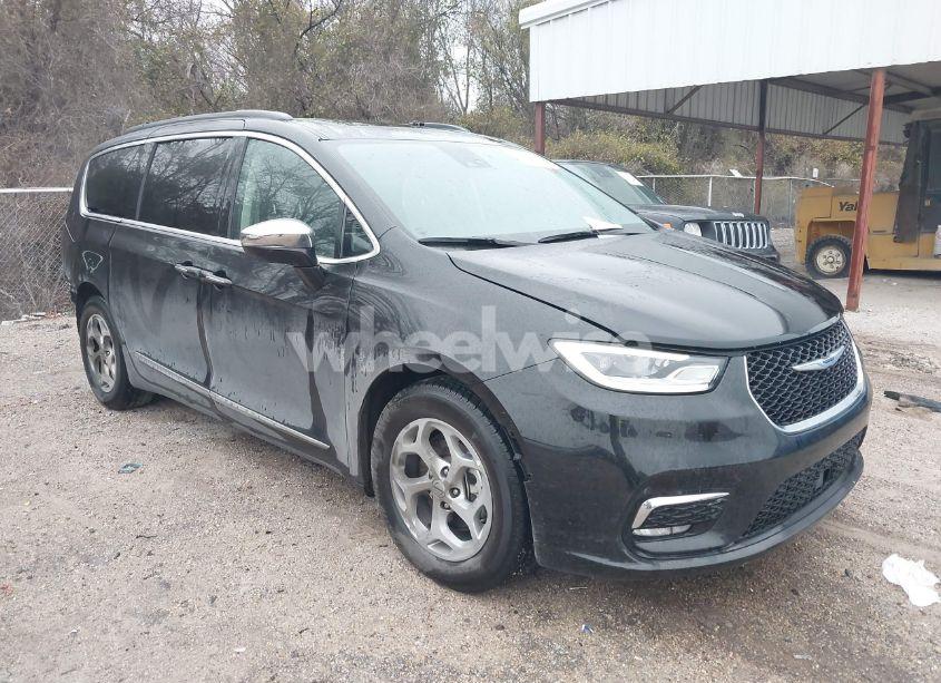 2023 Chrysler Pacifica LIMITED (VIN 2C4RC1GG1PR601585) main photo