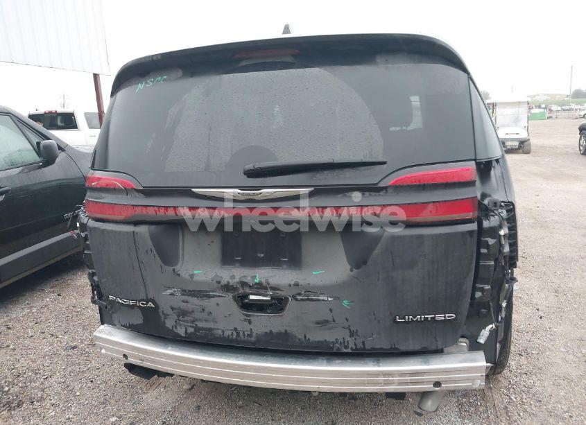 Photo 16 of 2023 Chrysler Pacifica LIMITED (VIN 2C4RC1GG1PR601585)