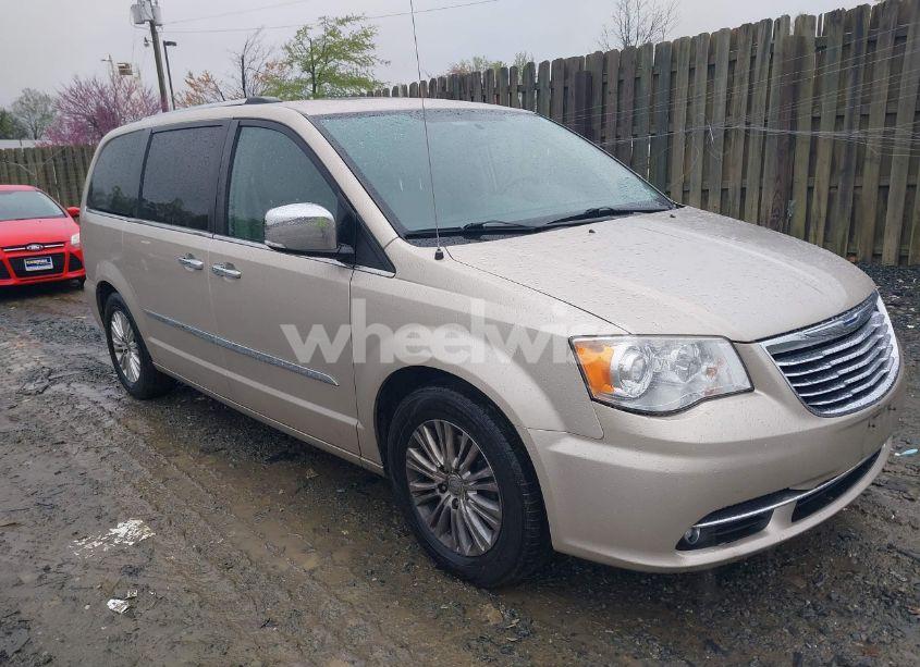 2013 Chrysler Town & COUNTRY LIMITED (VIN 2C4RC1GG2DR536256) main photo