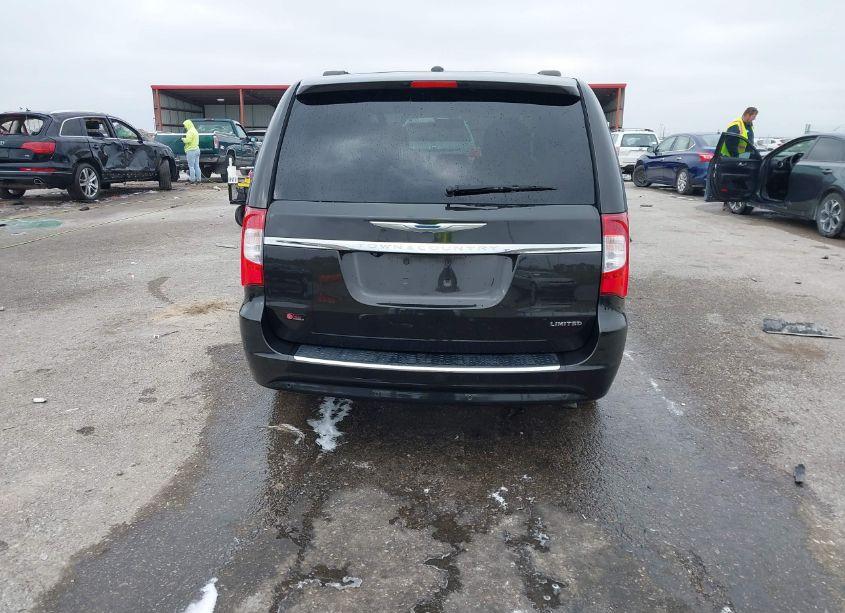 Photo 16 of 2014 Chrysler Town & COUNTRY LIMITED (VIN 2C4RC1GG2ER297387)