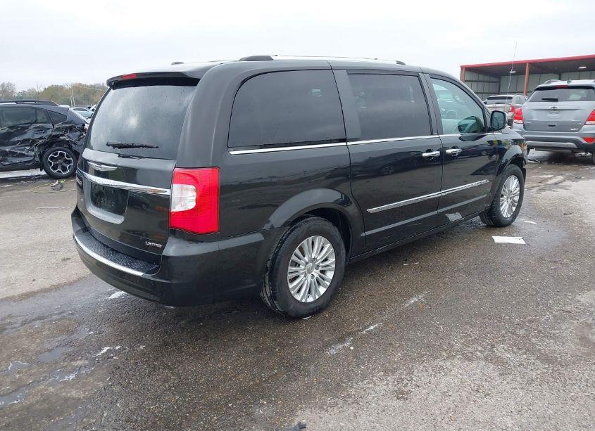 Photo 4 of 2014 Chrysler Town & COUNTRY LIMITED (VIN 2C4RC1GG2ER297387)