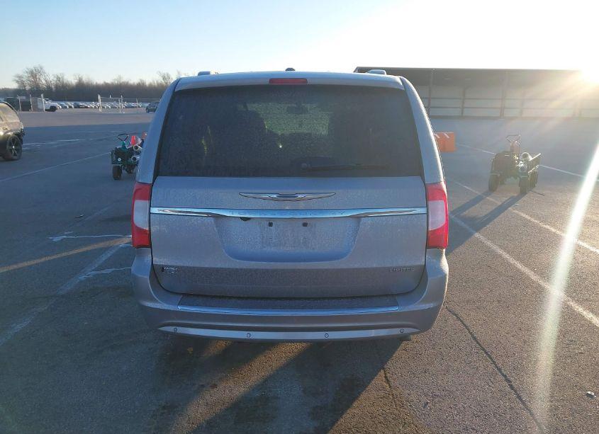 Photo 16 of 2014 Chrysler Town & COUNTRY LIMITED (VIN 2C4RC1GG2ER345518)