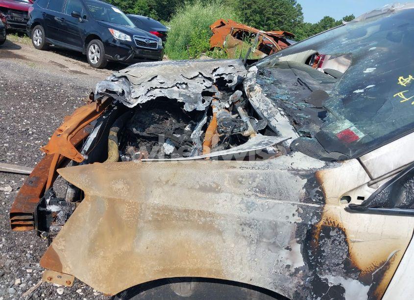 Photo 6 of 2015 Chrysler Town & COUNTRY LIMITED PLATINUM (VIN 2C4RC1GG2FR554713)