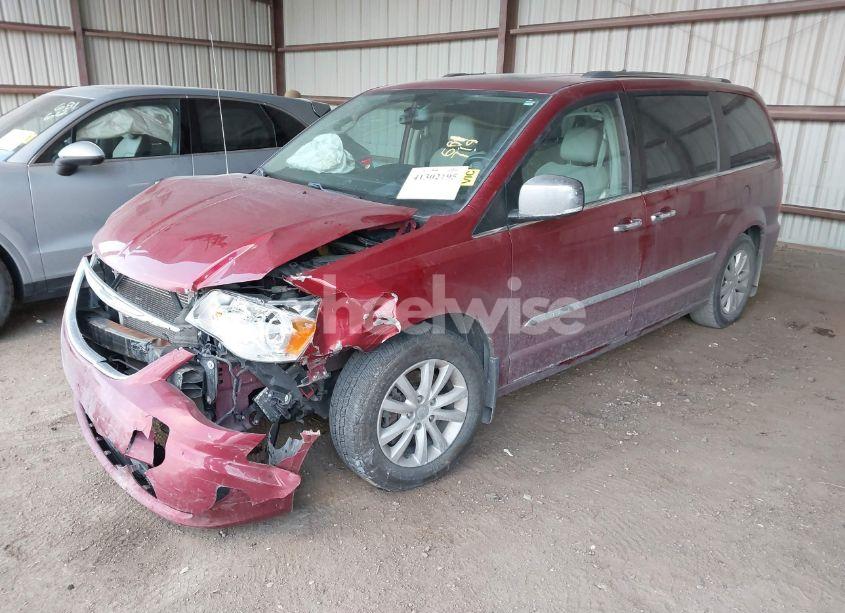 Photo 2 of 2015 Chrysler Town & COUNTRY LIMITED PLATINUM (VIN 2C4RC1GG2FR731261)