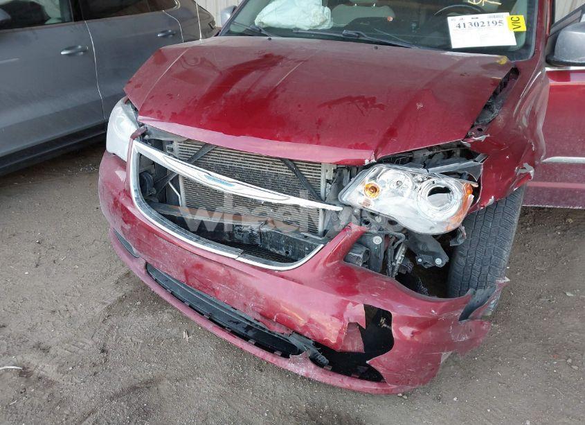 Photo 6 of 2015 Chrysler Town & COUNTRY LIMITED PLATINUM (VIN 2C4RC1GG2FR731261)