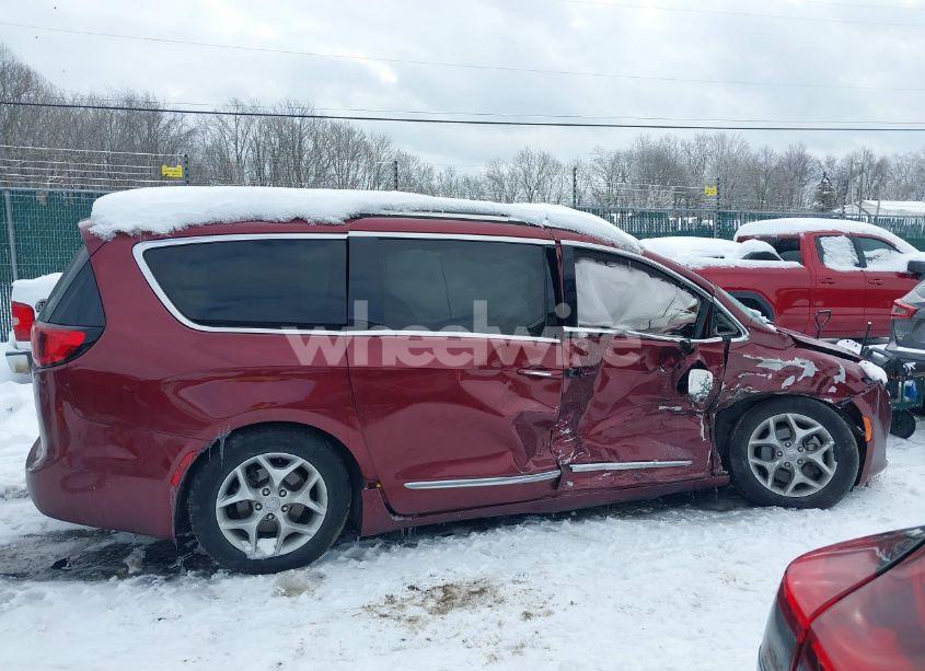 Photo 14 of 2020 Chrysler Pacifica LIMITED (VIN 2C4RC1GG2LR147891)