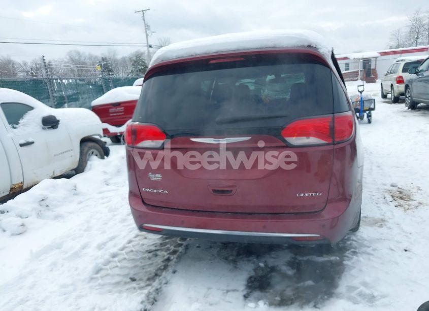 Photo 17 of 2020 Chrysler Pacifica LIMITED (VIN 2C4RC1GG2LR147891)