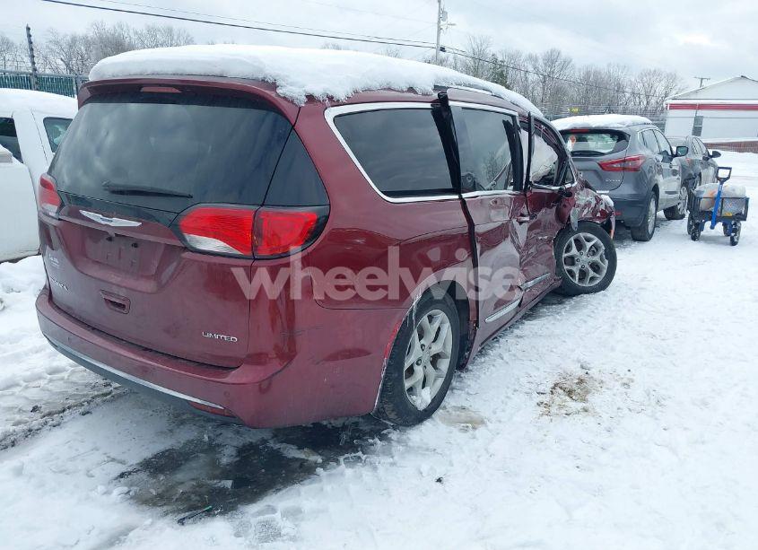 Photo 4 of 2020 Chrysler Pacifica LIMITED (VIN 2C4RC1GG2LR147891)