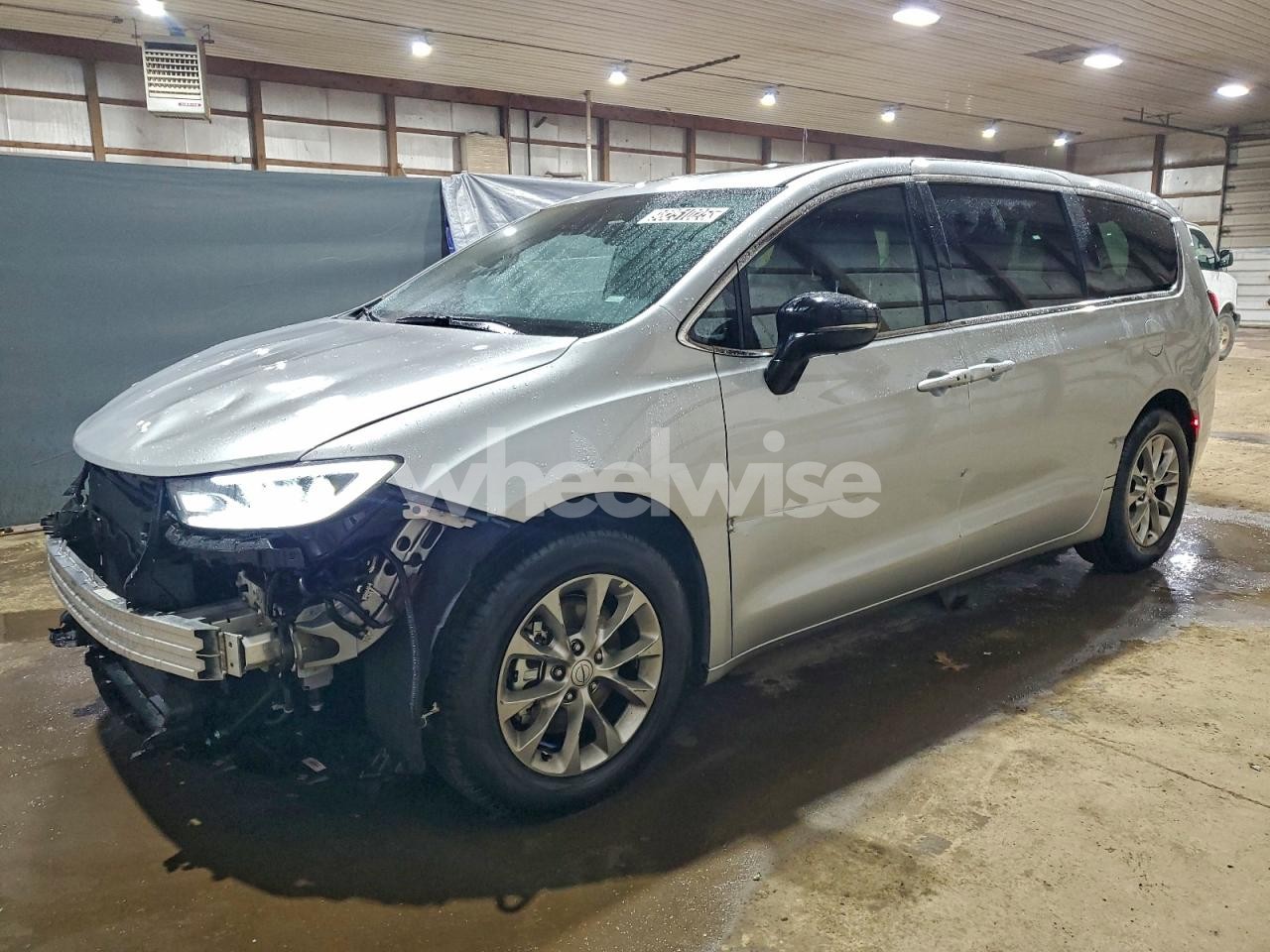 2026 CHRYSLER PACIFICA LIMITED (VIN 2C4RC1GG2TR182480) main photo