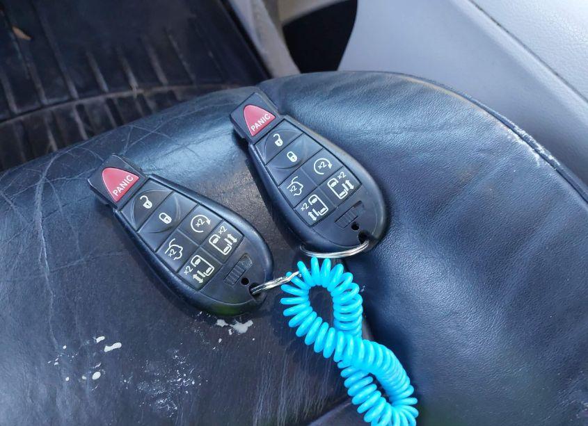 Photo 11 of 2016 Chrysler Town & COUNTRY LIMITED PLATINUM (VIN 2C4RC1GG3GR135514)