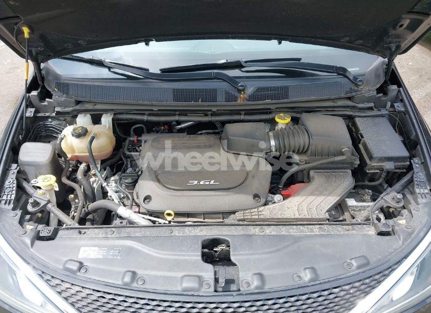 Photo 10 of 2017 Chrysler Pacifica LIMITED (VIN 2C4RC1GG3HR566162)