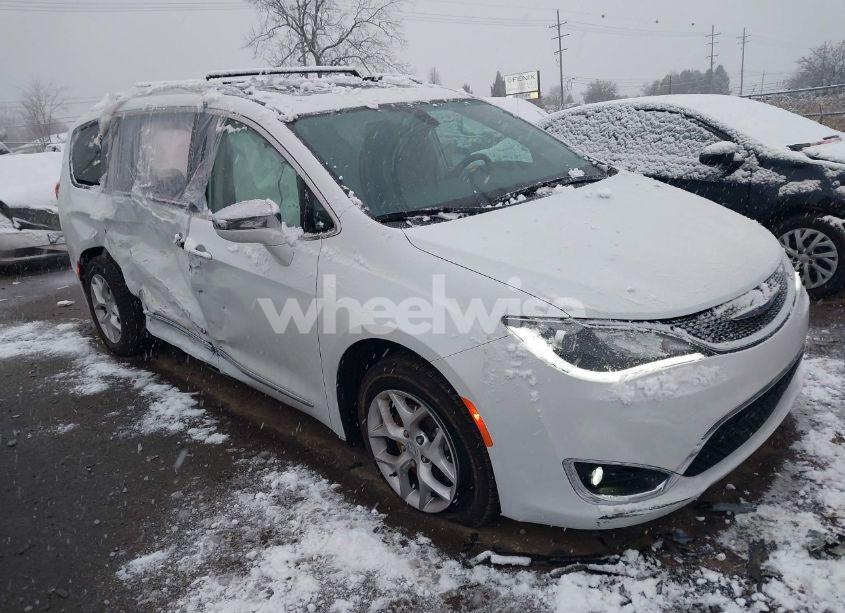 2020 Chrysler Pacifica LIMITED (VIN 2C4RC1GG3LR136303) main photo