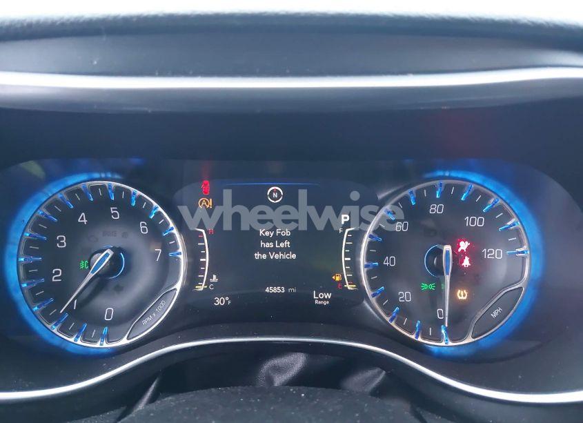 Photo 7 of 2020 Chrysler Pacifica LIMITED (VIN 2C4RC1GG3LR136303)