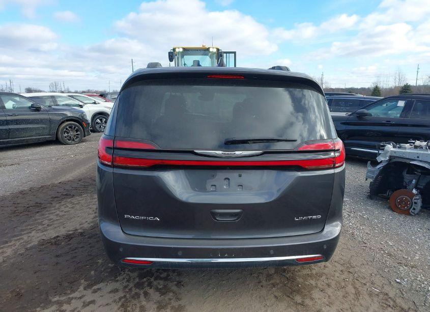Photo 16 of 2023 Chrysler Pacifica LIMITED (VIN 2C4RC1GG3PR530390)