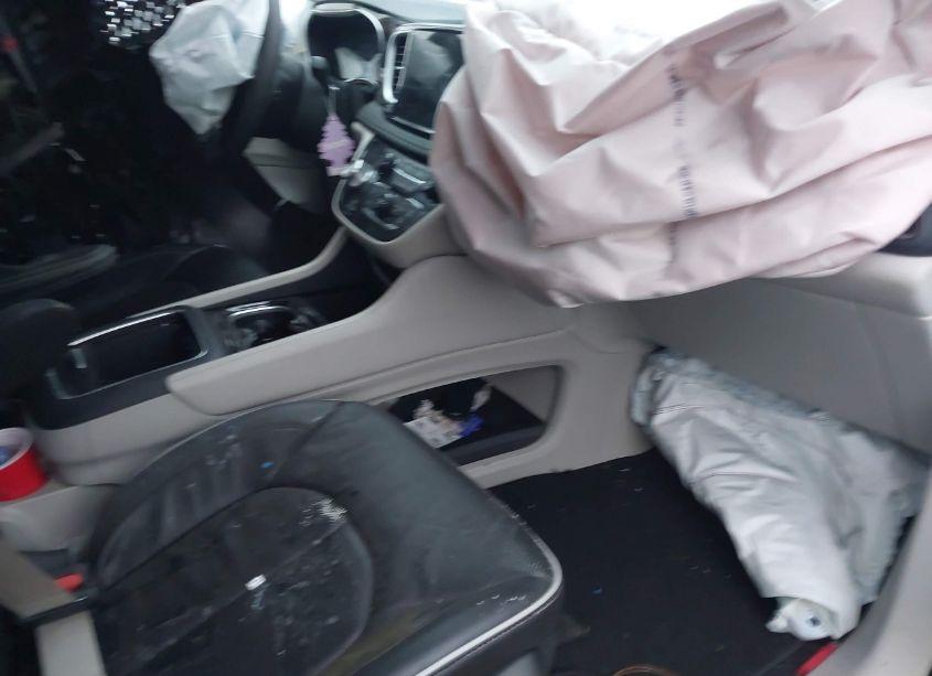 Photo 5 of 2023 Chrysler Pacifica LIMITED (VIN 2C4RC1GG3PR530390)